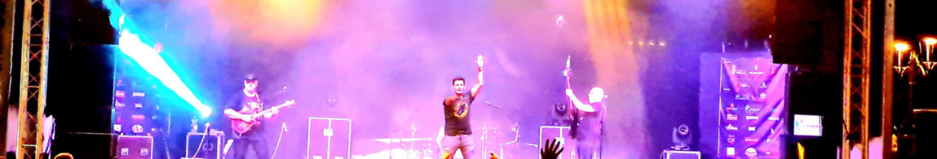 laconde band (2)